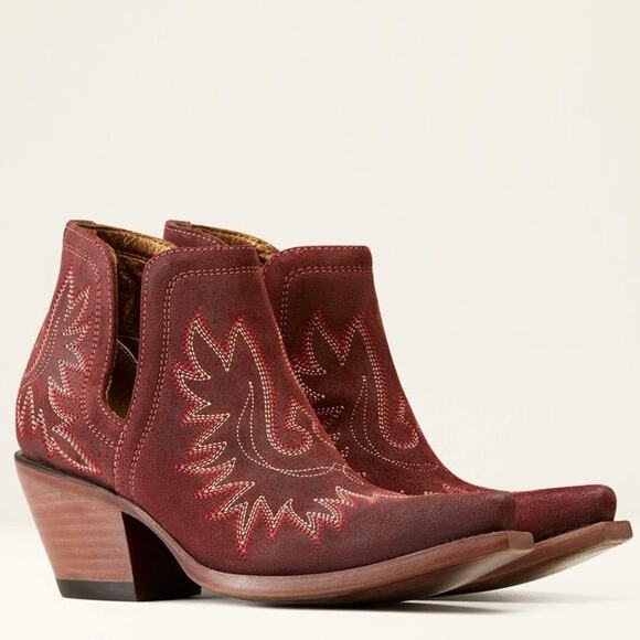 Ariat Dixon Bootie Women’s 6 Merlot Suede Western Ankle Boots Cowgirl Chic NEW - Picture 1 of 16
